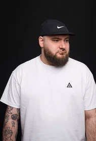 Дима Илюхин